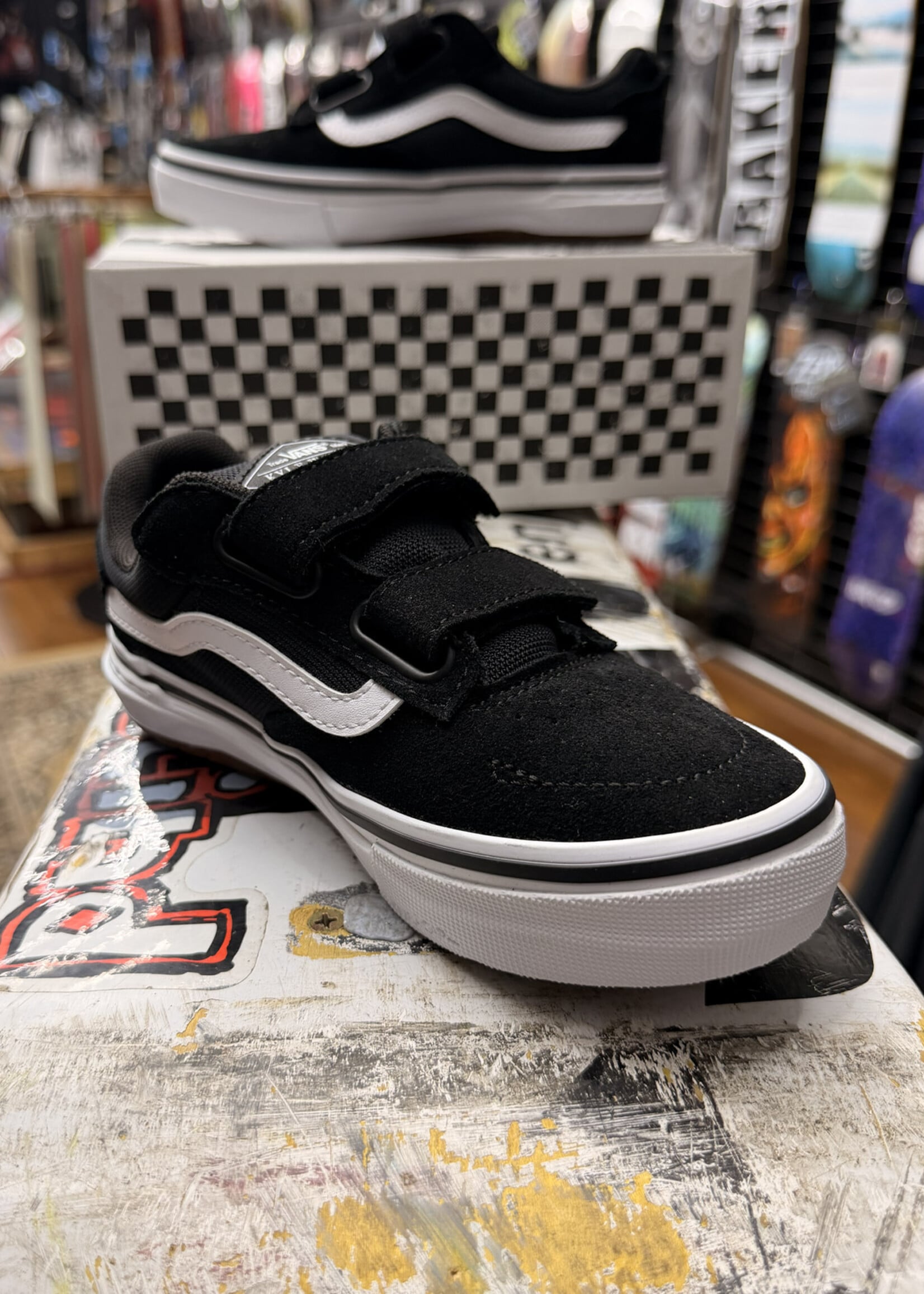 Vans VANS - Skate Kids Kyle Walker Wafflecup V Black/White Shoes - Youth Sizing