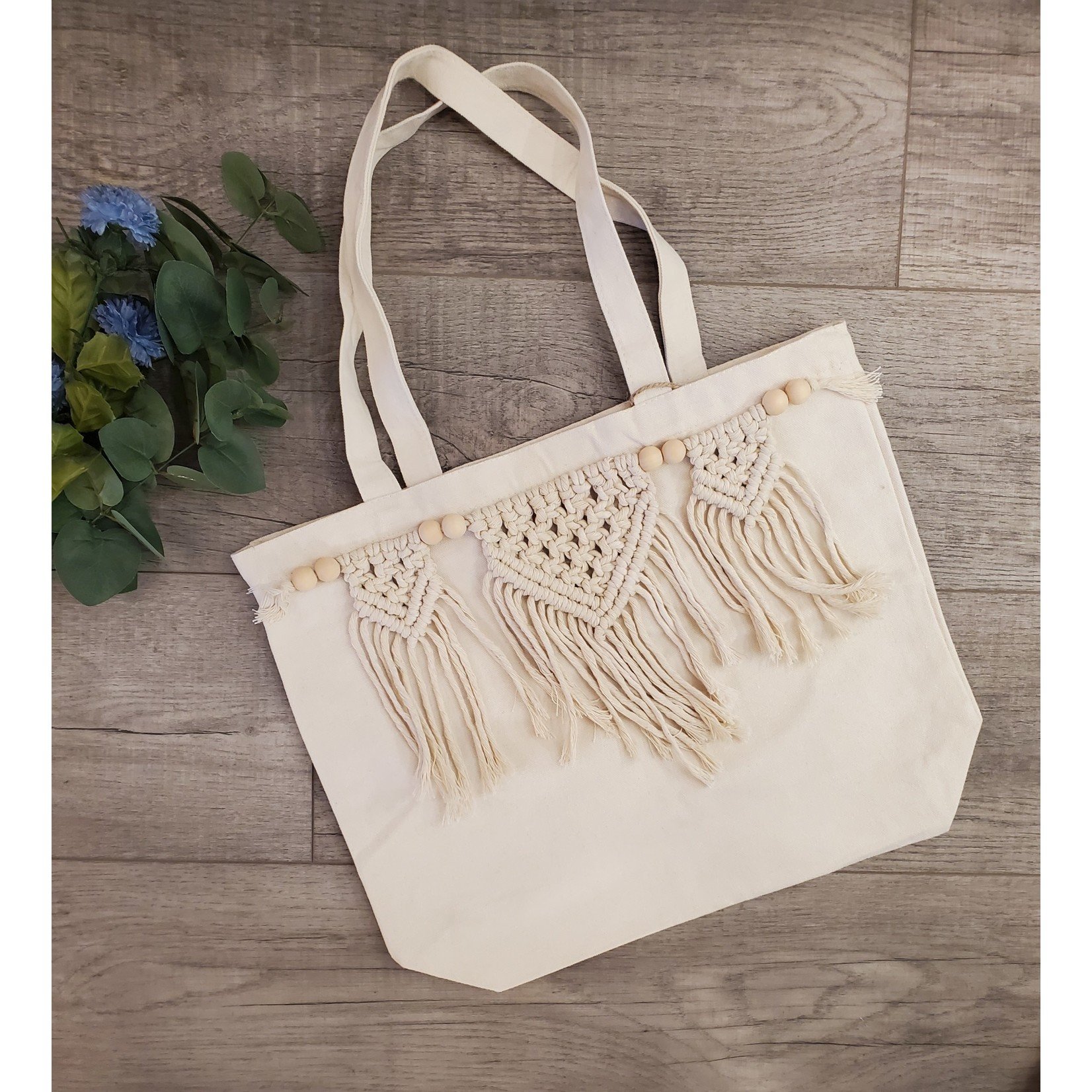 Amazon.com: Handmade Macrame Shoulder Bag - Macrame Purse with Fringe -  Boho Macrame Bag -%100 Cotton Rope - Cross Body Bag With Strap : Handmade  Products
