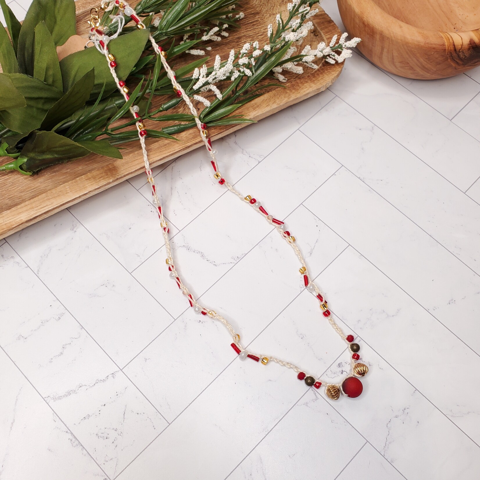 Blu Moon Jewelry Bead Crochet Necklace - Red & Gold - 26"