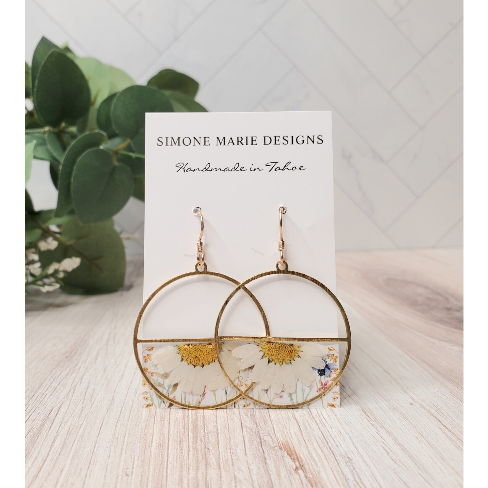 Simone Marie Designs Clio Earrings - Resin & Dried Flowers