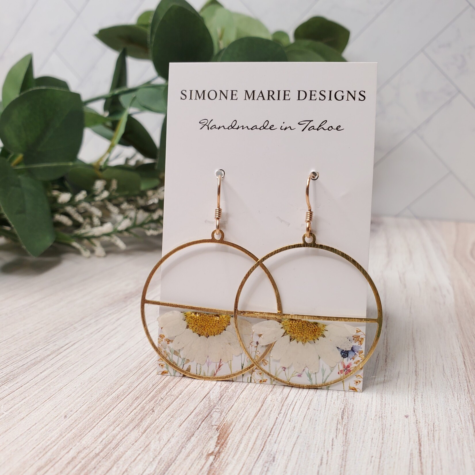 Simone Marie Designs Clio Earrings - Resin & Dried Flowers