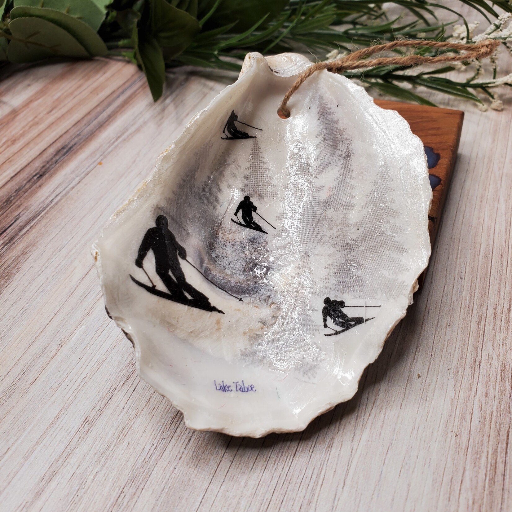 Sue Pemberton Oyster Shell Ski Ornament- Smalls