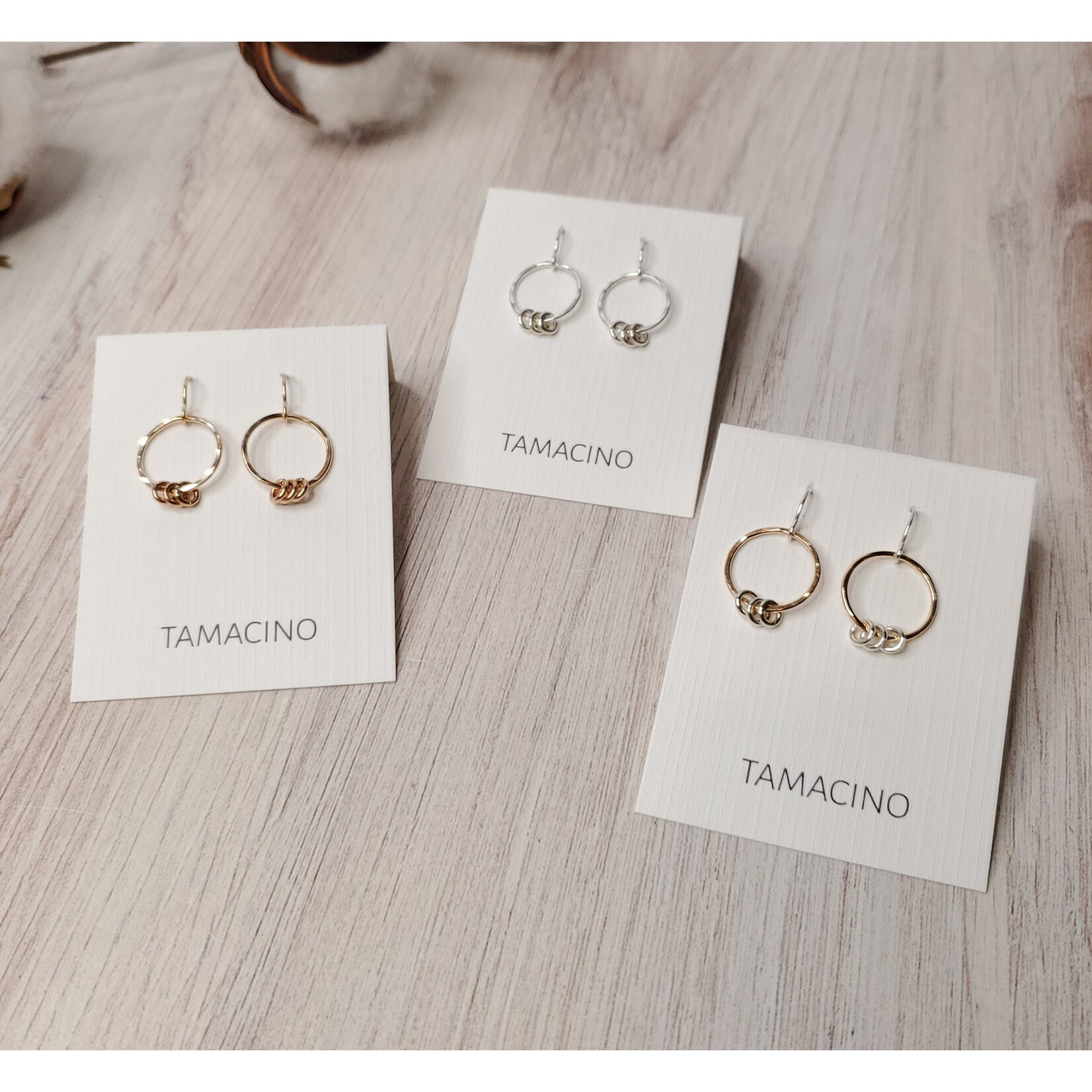 Tamacino Aster - Single Circle with Rings - Earrings