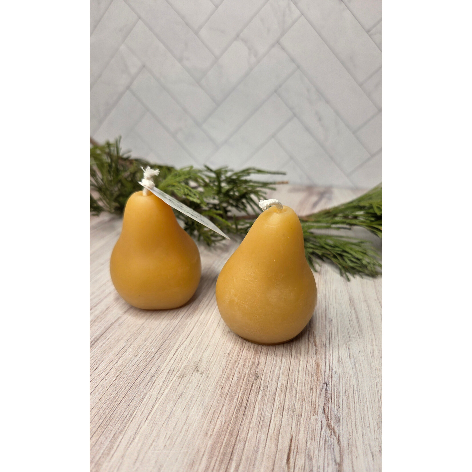 Kendra Romo Beeswax Candle - Pear