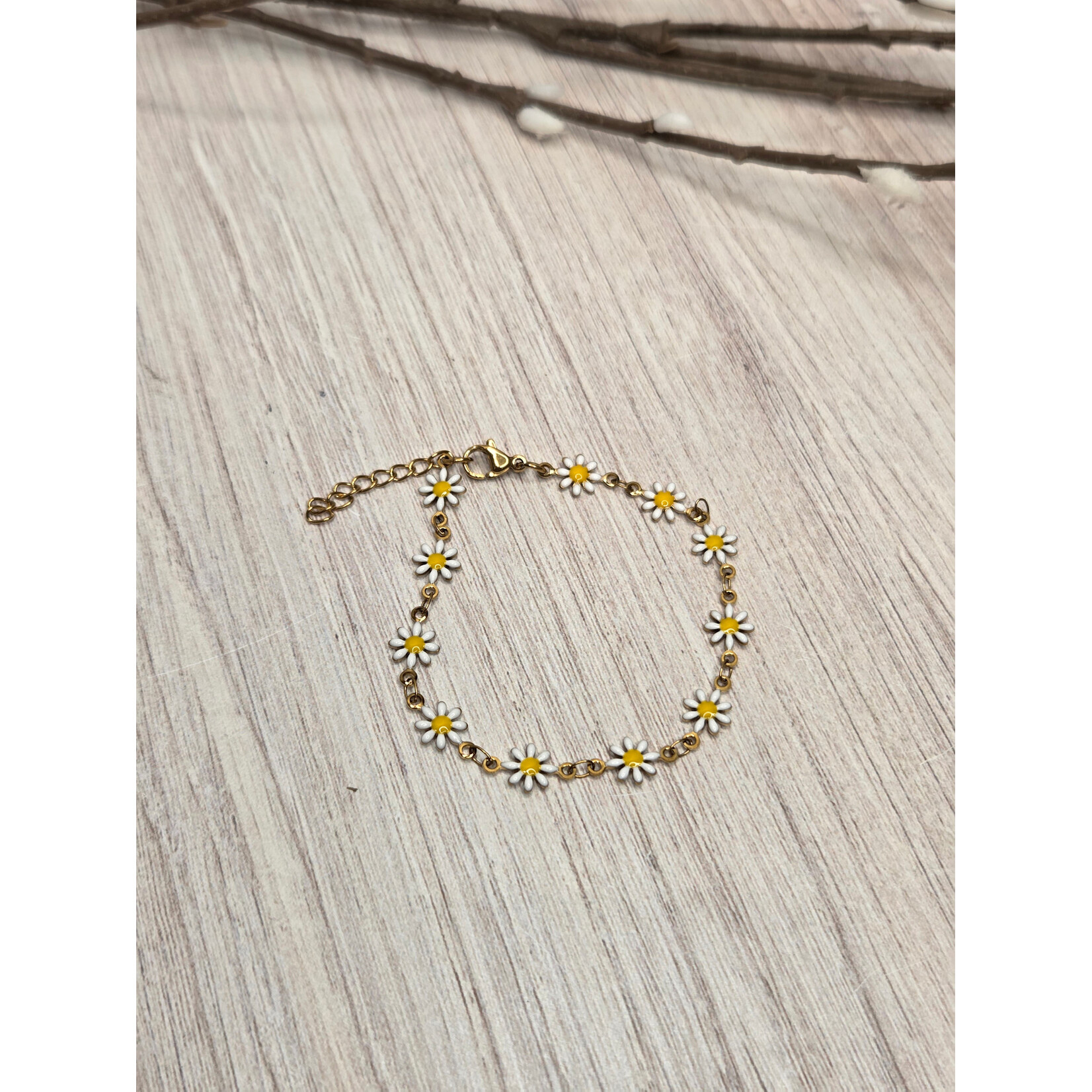 Evi Studio Daisy Chain Bracelet - White