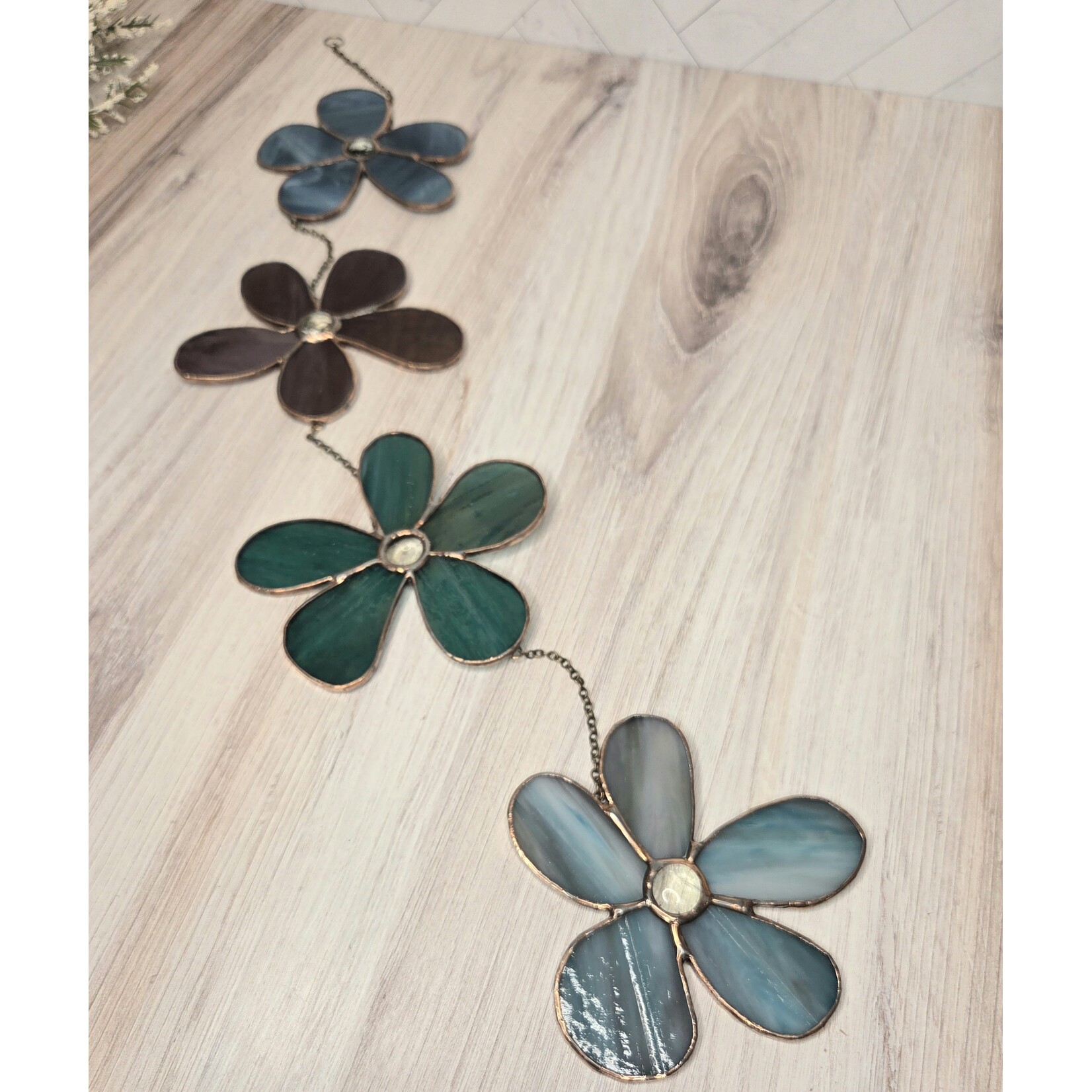 Deep Lake Creations Stained Glass Flower Chain - 27"
