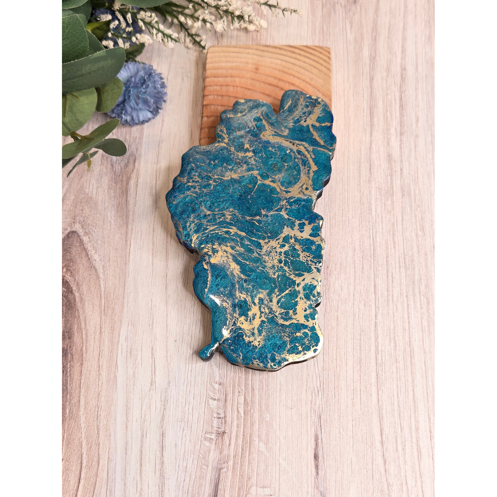 Donna Kotey Lake Tahoe O/E36 - Wood & Resin