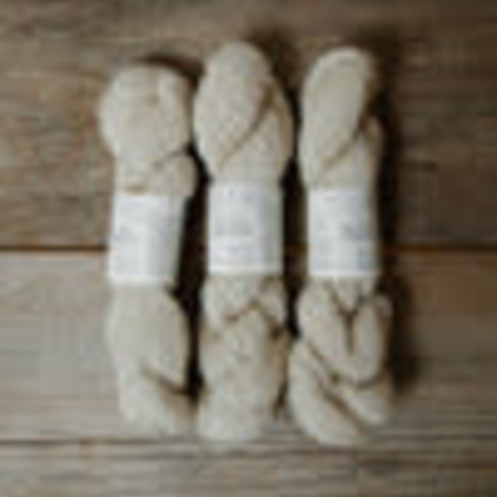 Biches & Bûches Biches & Buches Le Petit Lambswool Off White