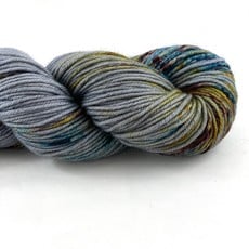 Fidley Dyeworks Fidley Dyeworks Superwash Merino DK - Skylar