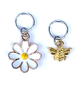 Pretty Warm Designs Pretty Warm Designs - Daisy and Bee