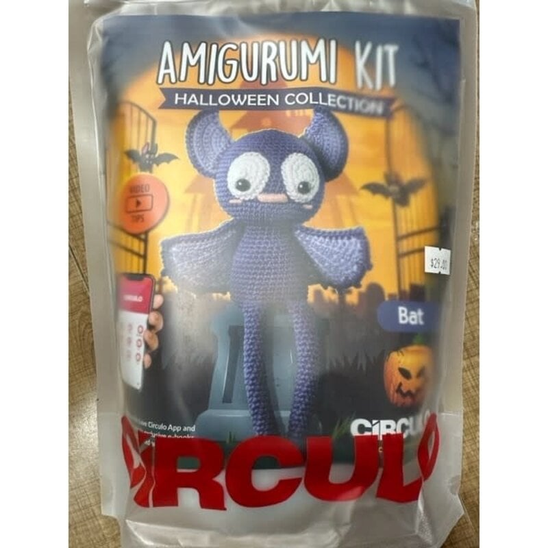 Circulo Amigurumi Kit - Halloween - Bat