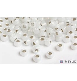 Miyuki Beads Miyuki Bead 6/0 - 551 Silverlined Opal