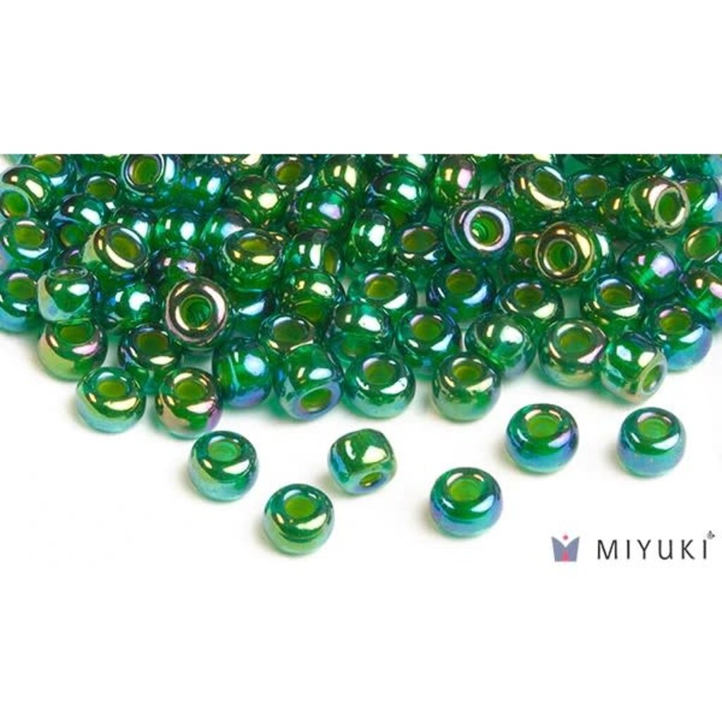 Miyuki Beads Miyuki Bead 6/0 - 354 Chartreuse-lined Green AB