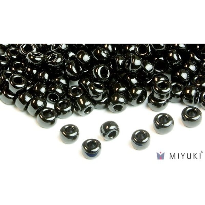 Miyuki Beads Miyuki Bead 6/0 - 401 Opaque Black