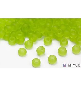Miyuki Beads Miyuki Bead 6/0 - 143F Transparent Frost Chartreuse