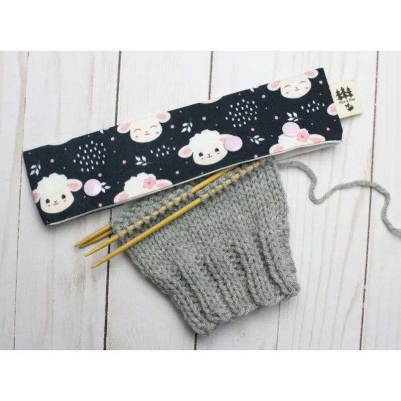 Fox and Pine Double Pointed Needle Holder - Sheep