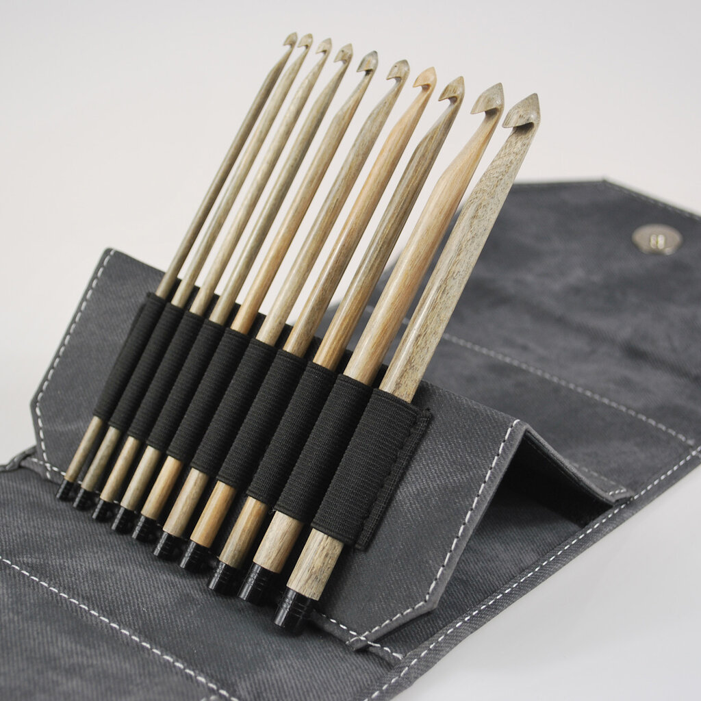 Lykke Needles Lykke Crochet Hook Set - 6" Driftwood - Grey Denim Case