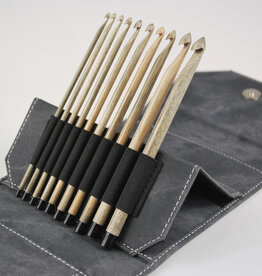 Lykke Needles Lykke Crochet Hook Set - 6" Driftwood - Grey Denim Case