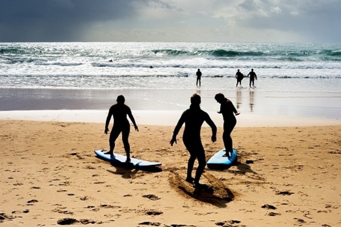 Great Reasons to Visit Hermosa Beach for the Holiday Season