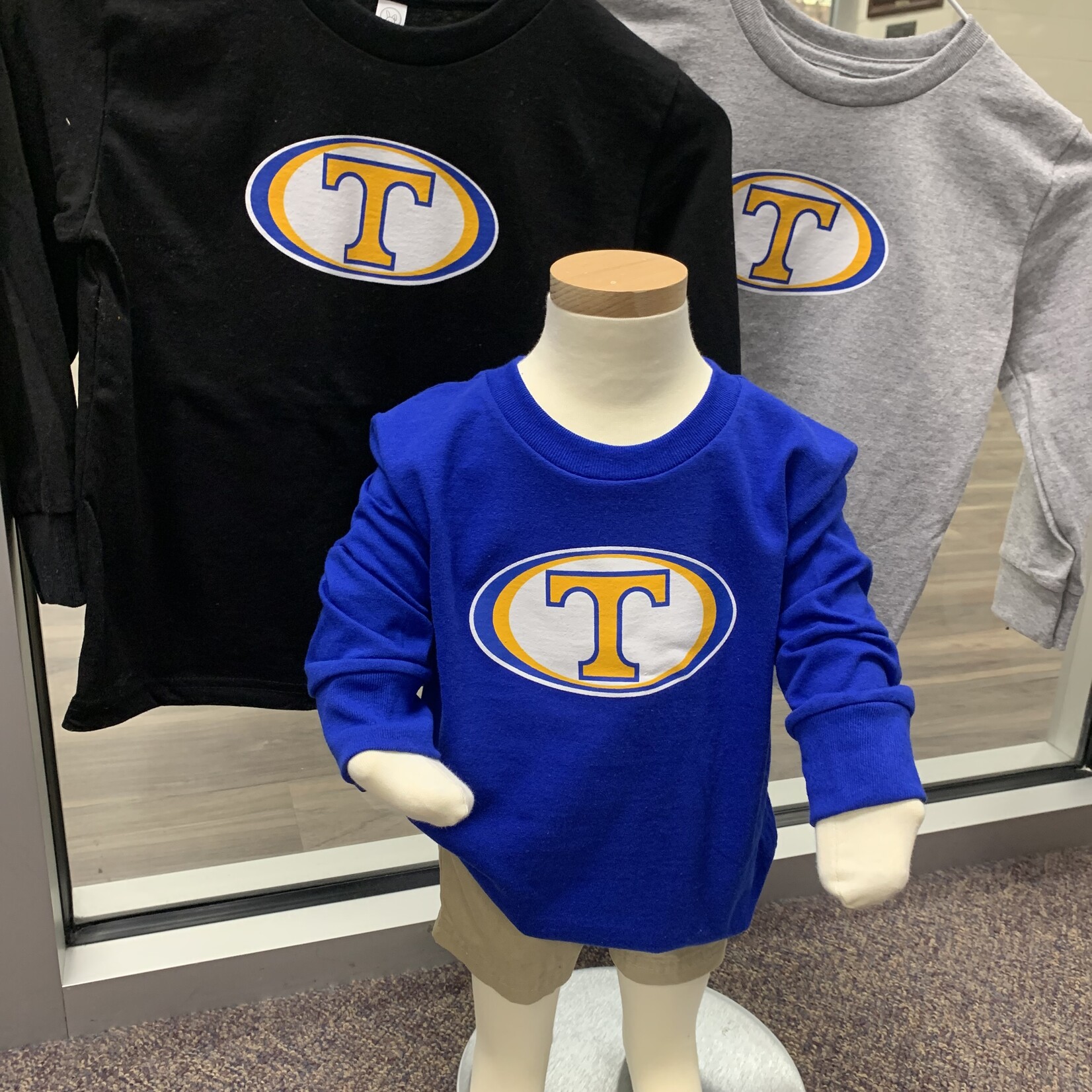 Oval T
