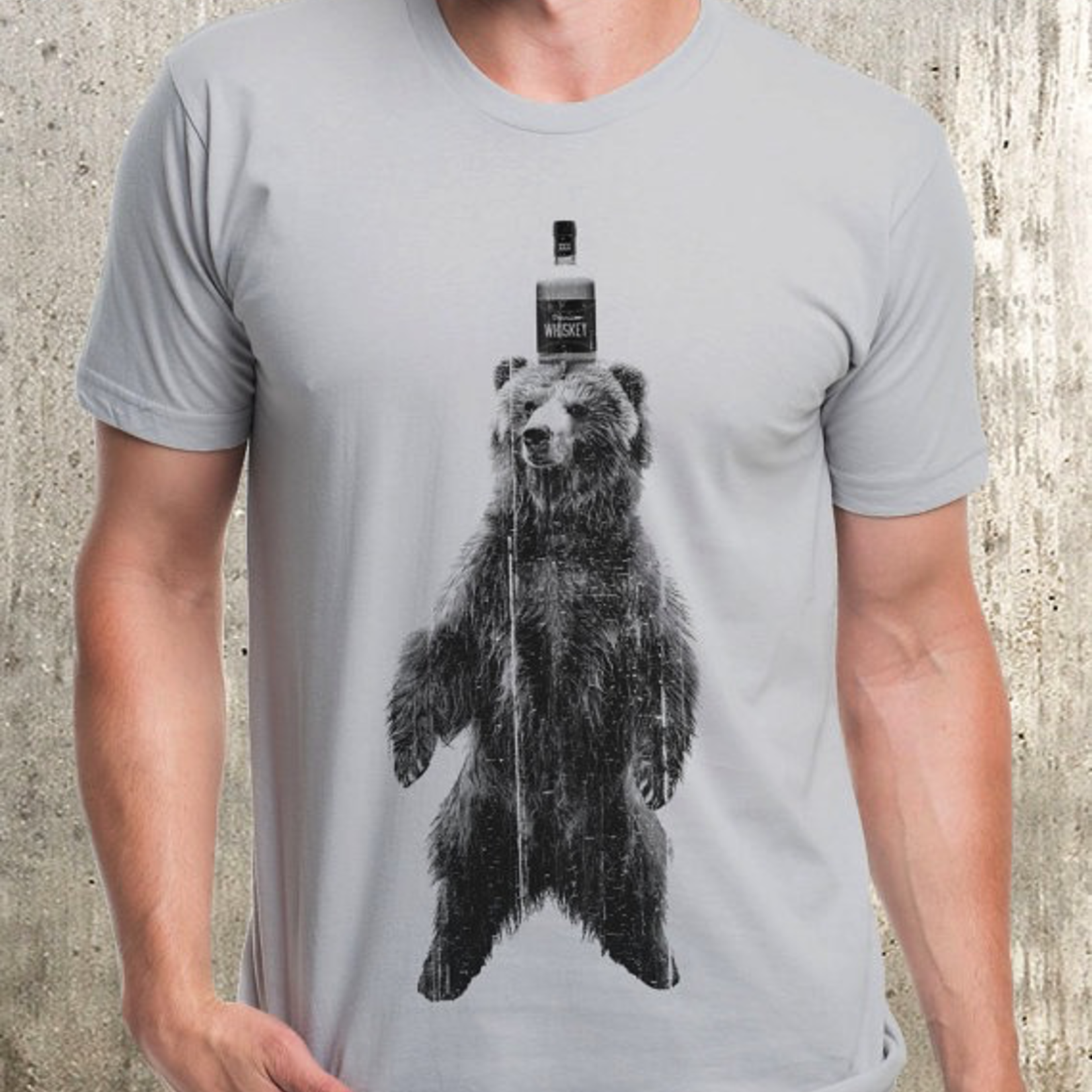 T-Shirts Bear & Whiskey T-Shirt