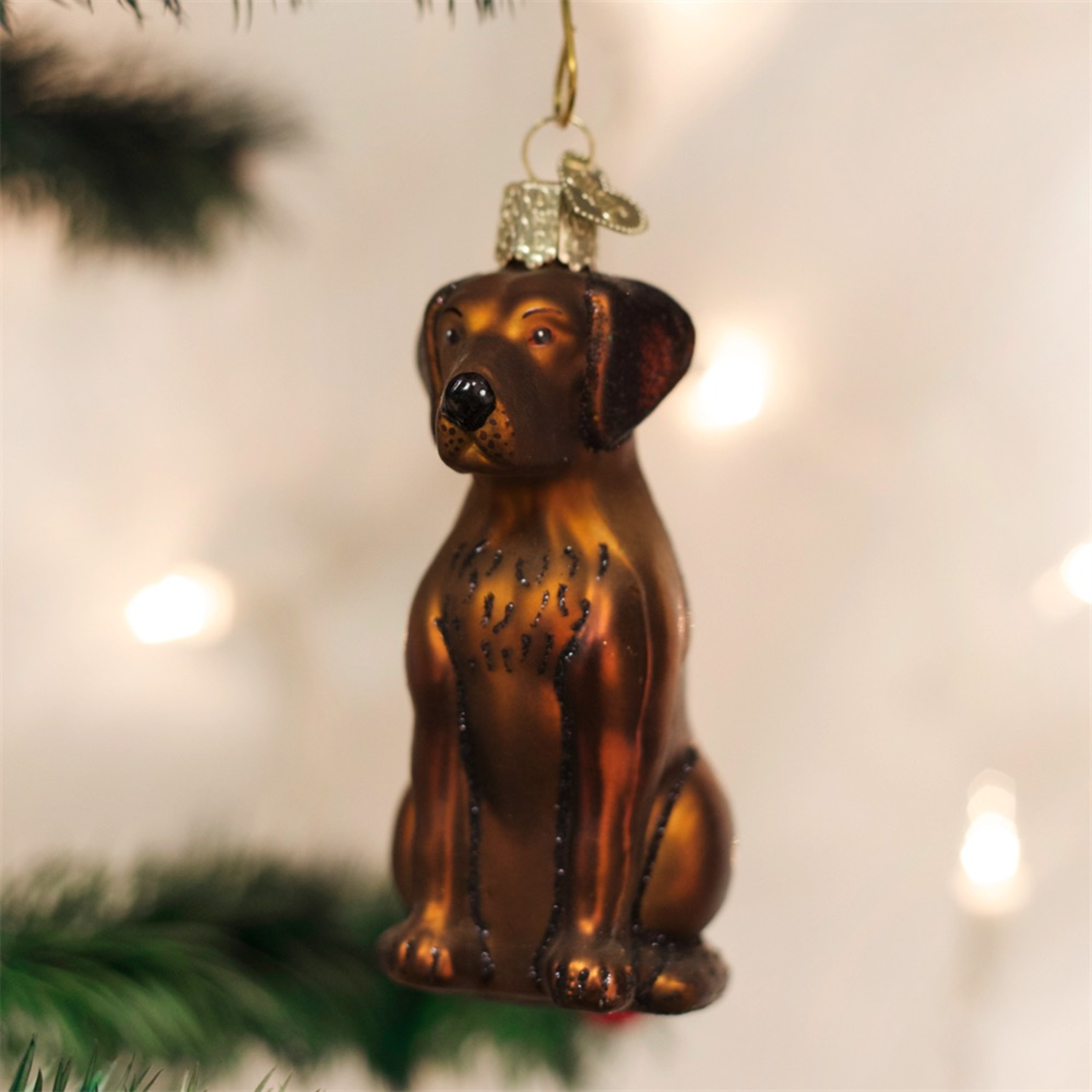 Ornaments Chocolate Labrador Sitting