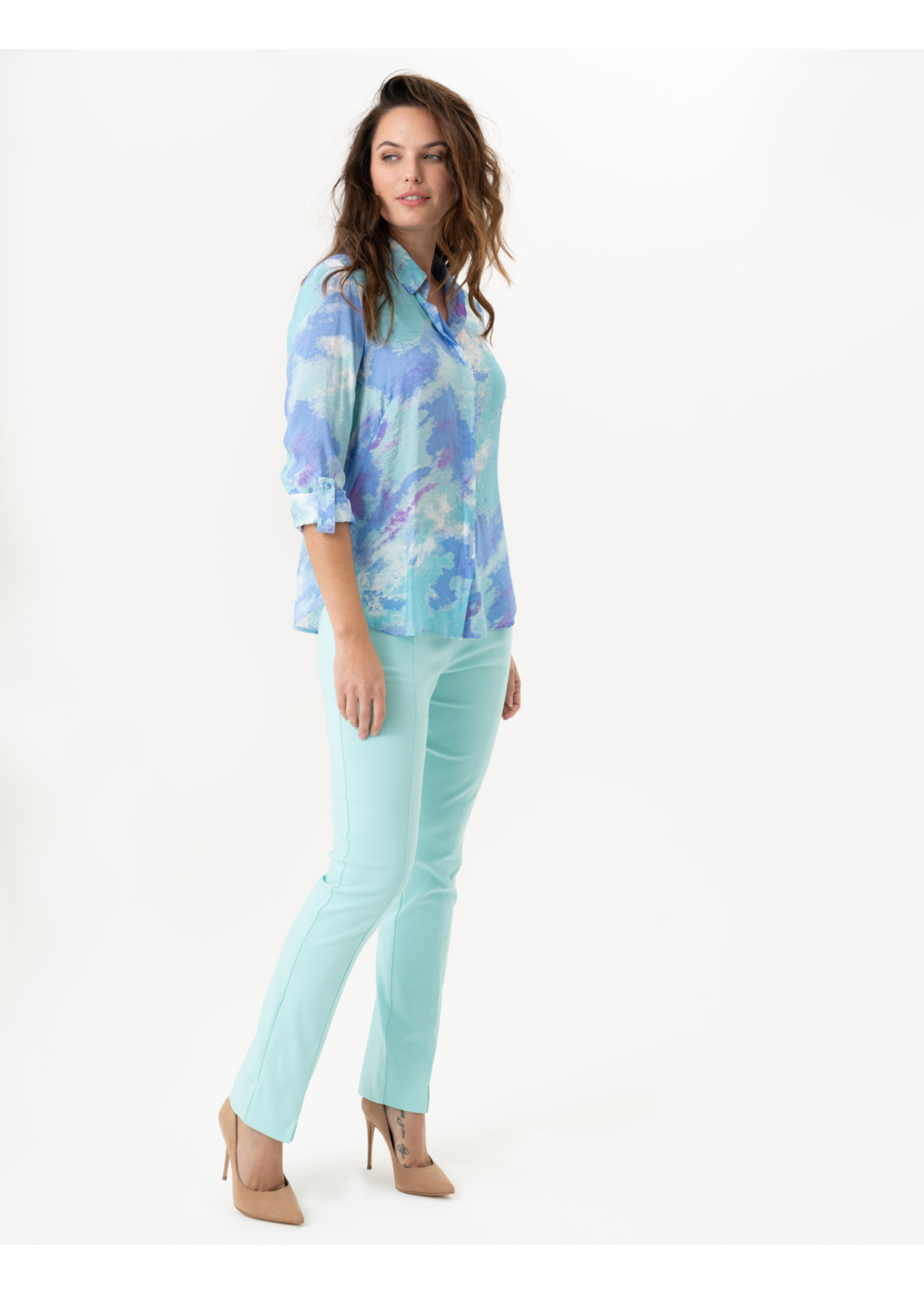 Renuar Printed blouse w/ rolled sleeve detail