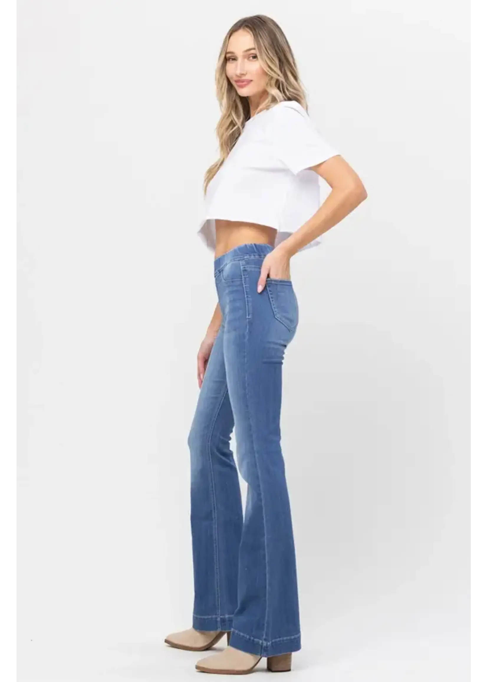 Jelly Jeans Mid Rise Pull On Flare