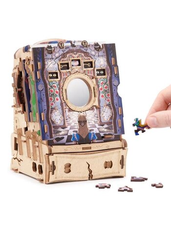 IDVenture Clue Puzzle - The Winderbox of Alice (ML)