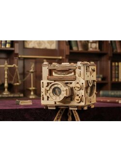 IDVenture Clue Box - Sherlock's Camera