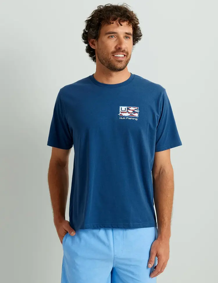 Huk Huk Trophy Flag T-Shirt - Set Sail