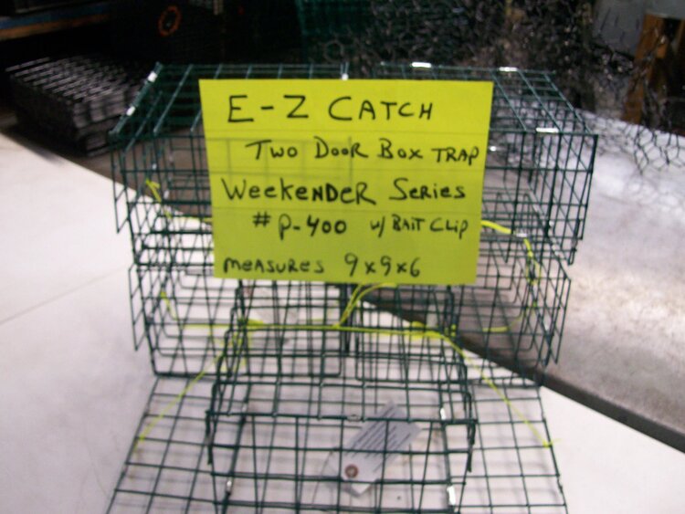 E-Z Catch E-Z Catch Weekender 2 Door Crab Trap w/Bait Pin (9"x9"x4.5")