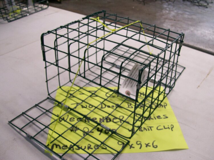 E-Z Catch E-Z Catch Weekender 2 Door Crab Trap w/Bait Pin (9"x9"x4.5")