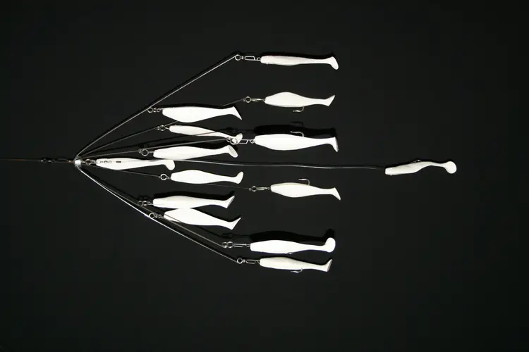 9er's Lures 9er's Lures 6-ARM 6in Shad Umbrella Rig White