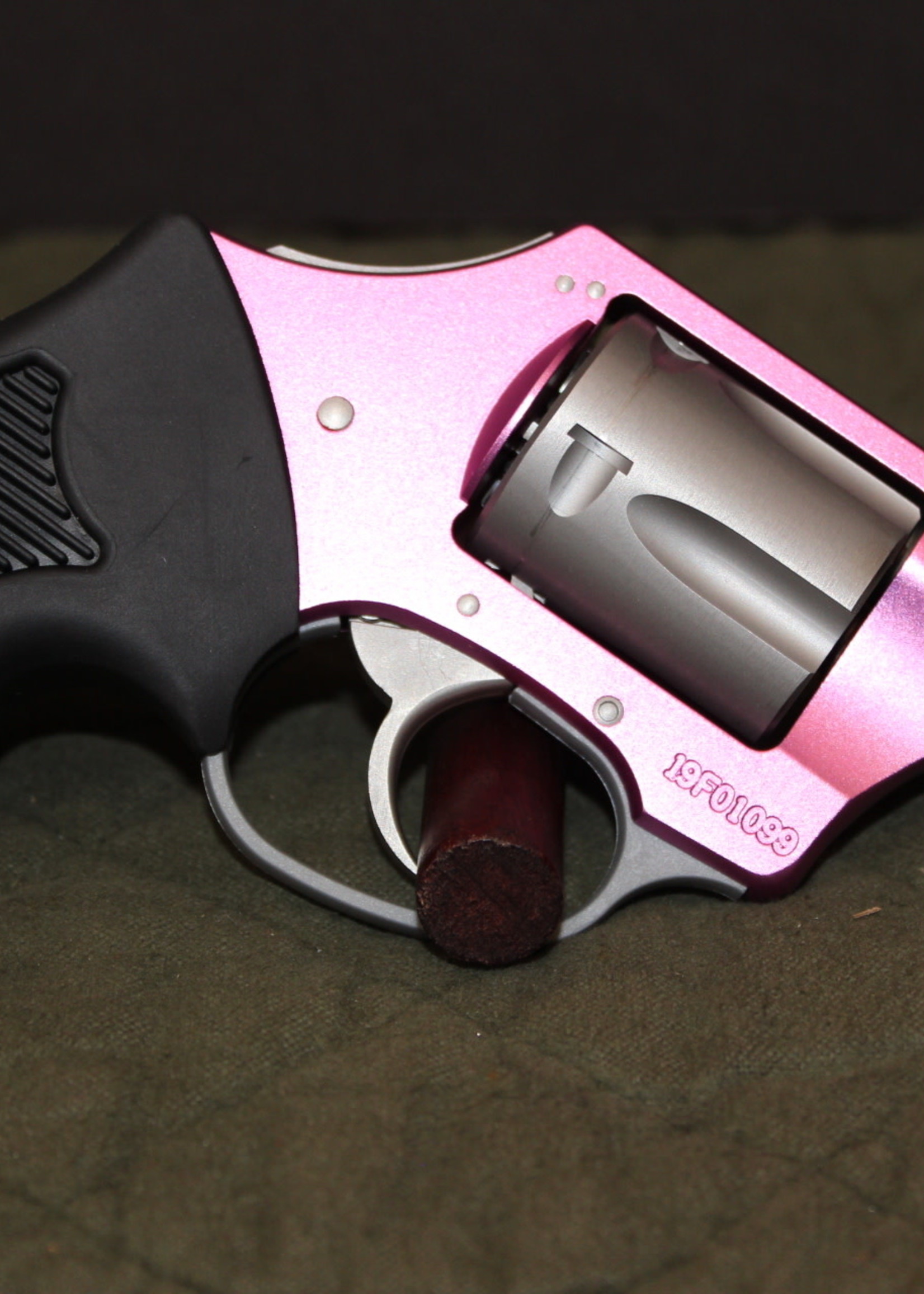 CHARTER ARMS CHARTER ARMS THE PINK LADY .38 SPL 2"
