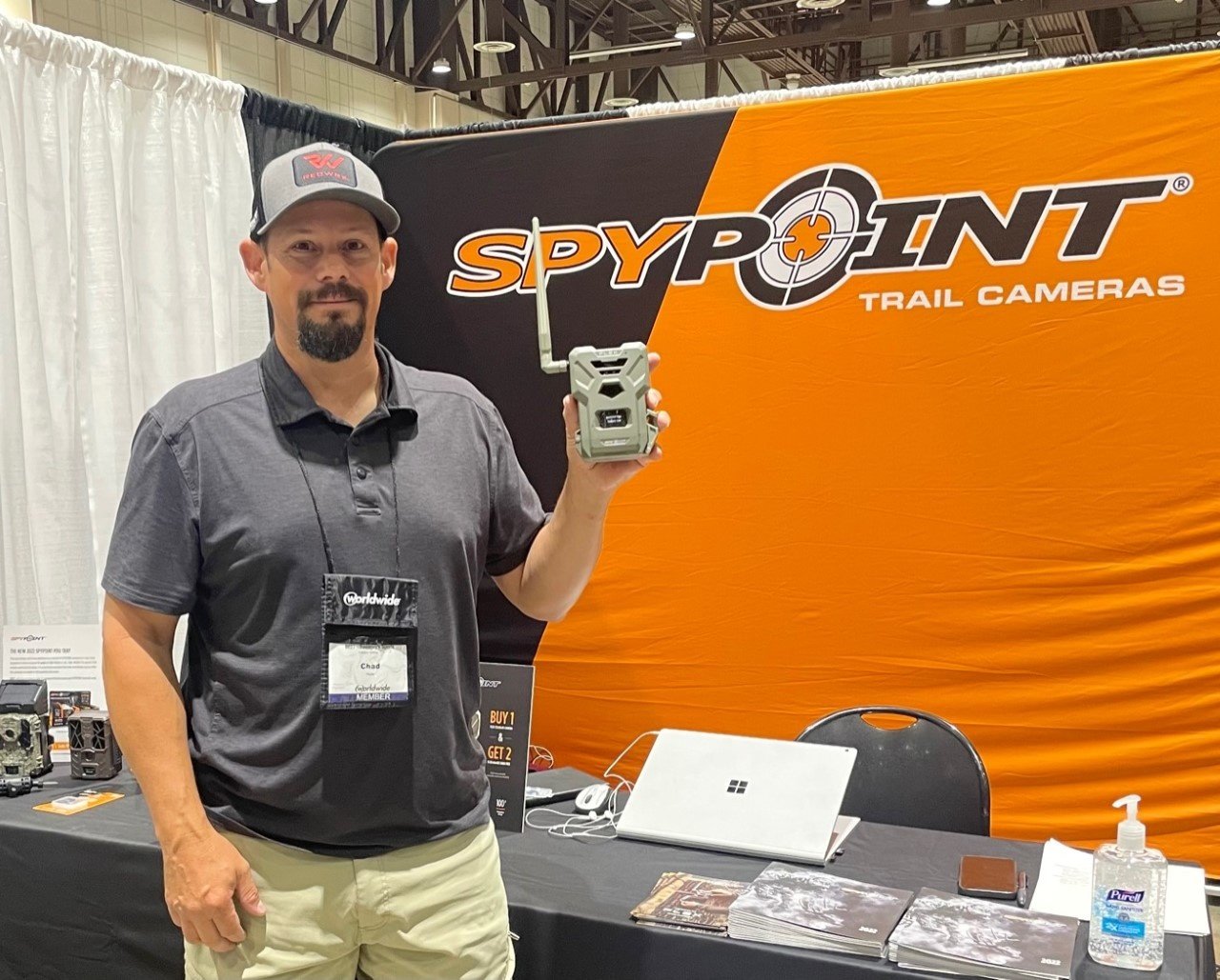 Outdoor industry's latest toys, Pike Minnow spoke to Austin, John Gill's buck, and This week at Gun Shop