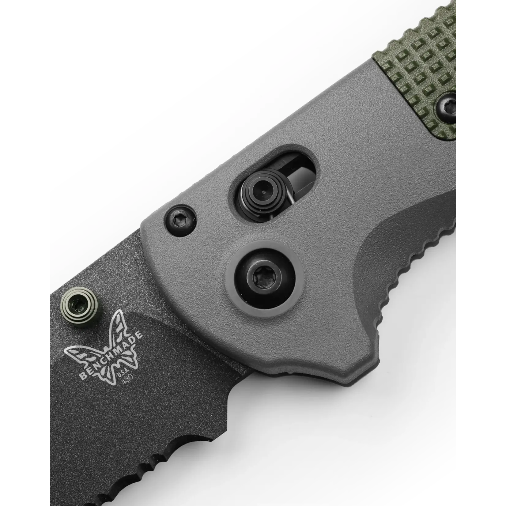 Benchmade Benchmade D2 & Grivory Serrated Redoubt