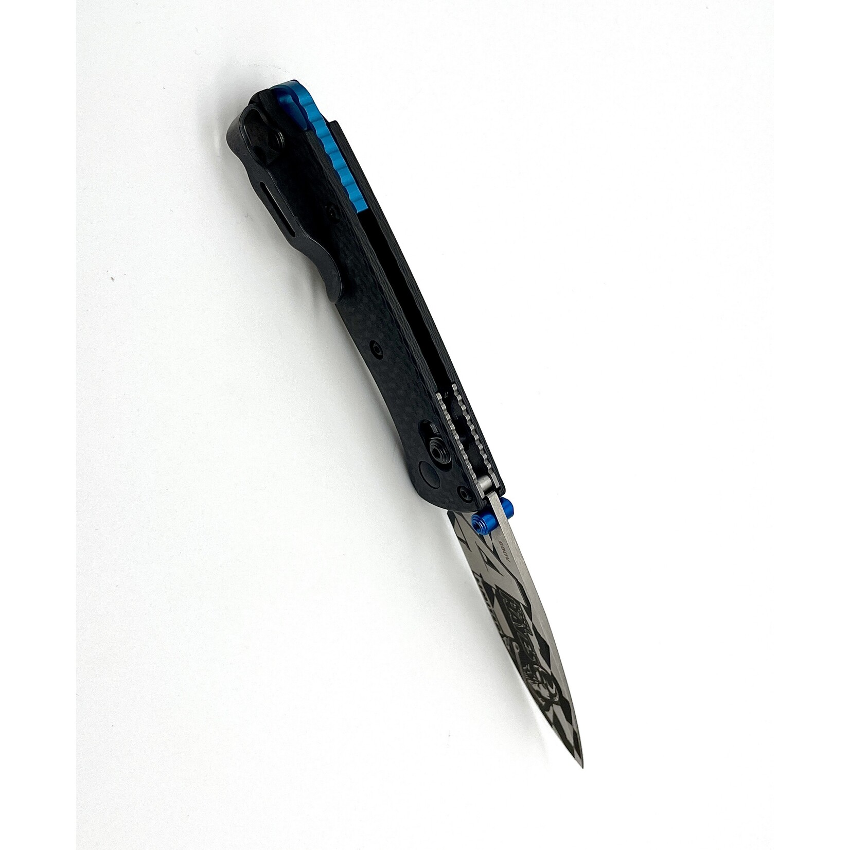 Benchmade Discontinued - Benchmade S90V & Carbon Fiber Josh Hayes Edition Mini Bugout