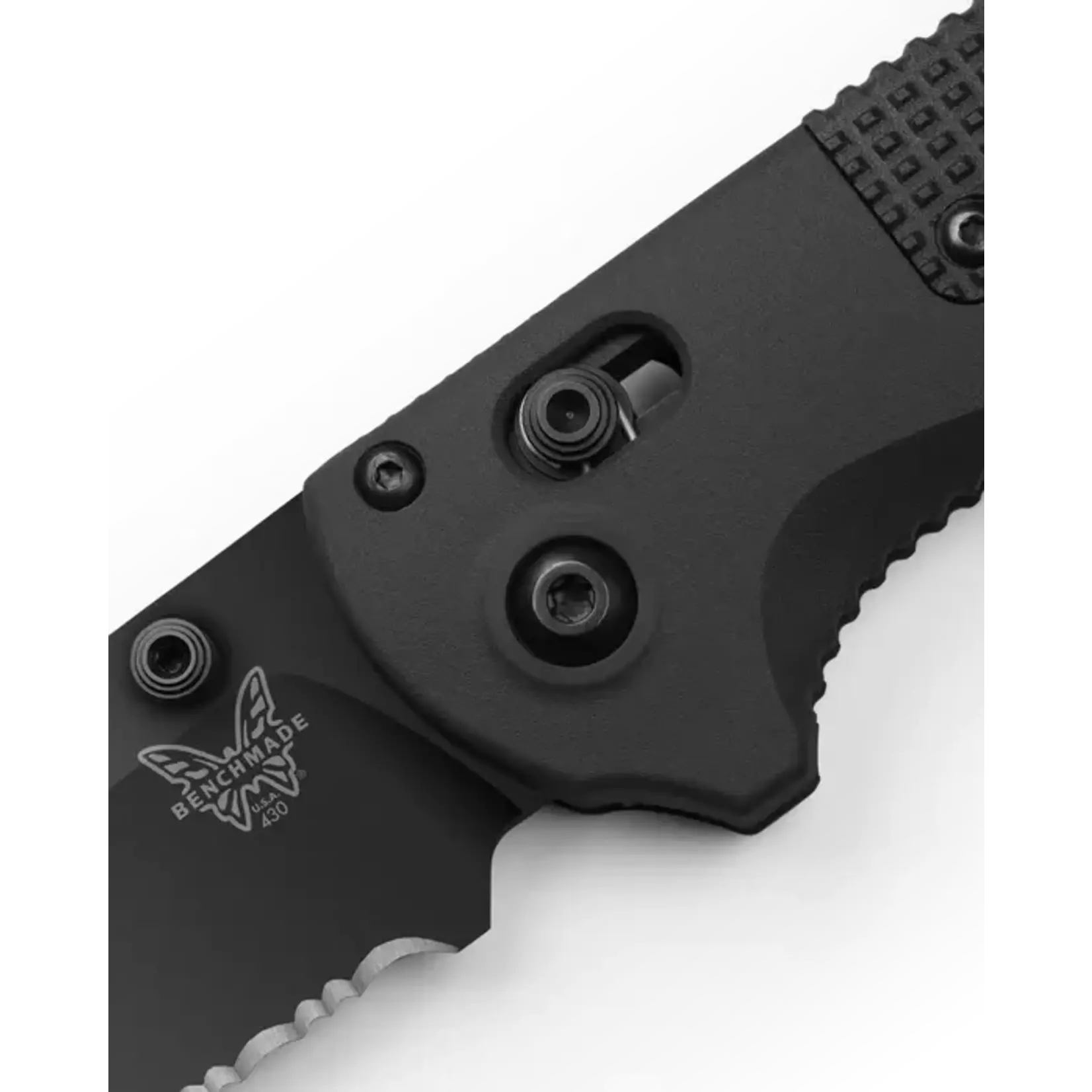 Benchmade Benchmade 430SBK-02 D2 & Grivory Black Serrated Redoubt