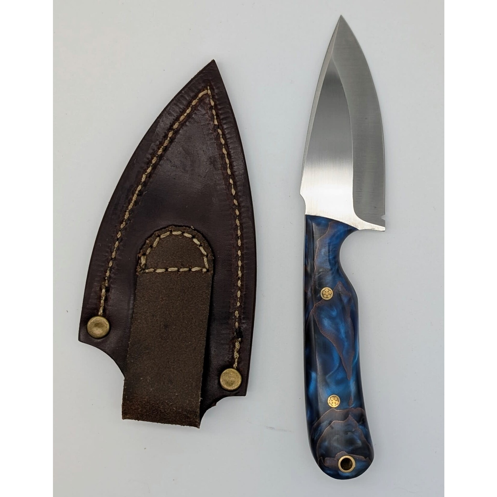 Cur Custom Blades Cur Custom CC331 AEBL Stainless & Copper Infused Blue Resin Shrike