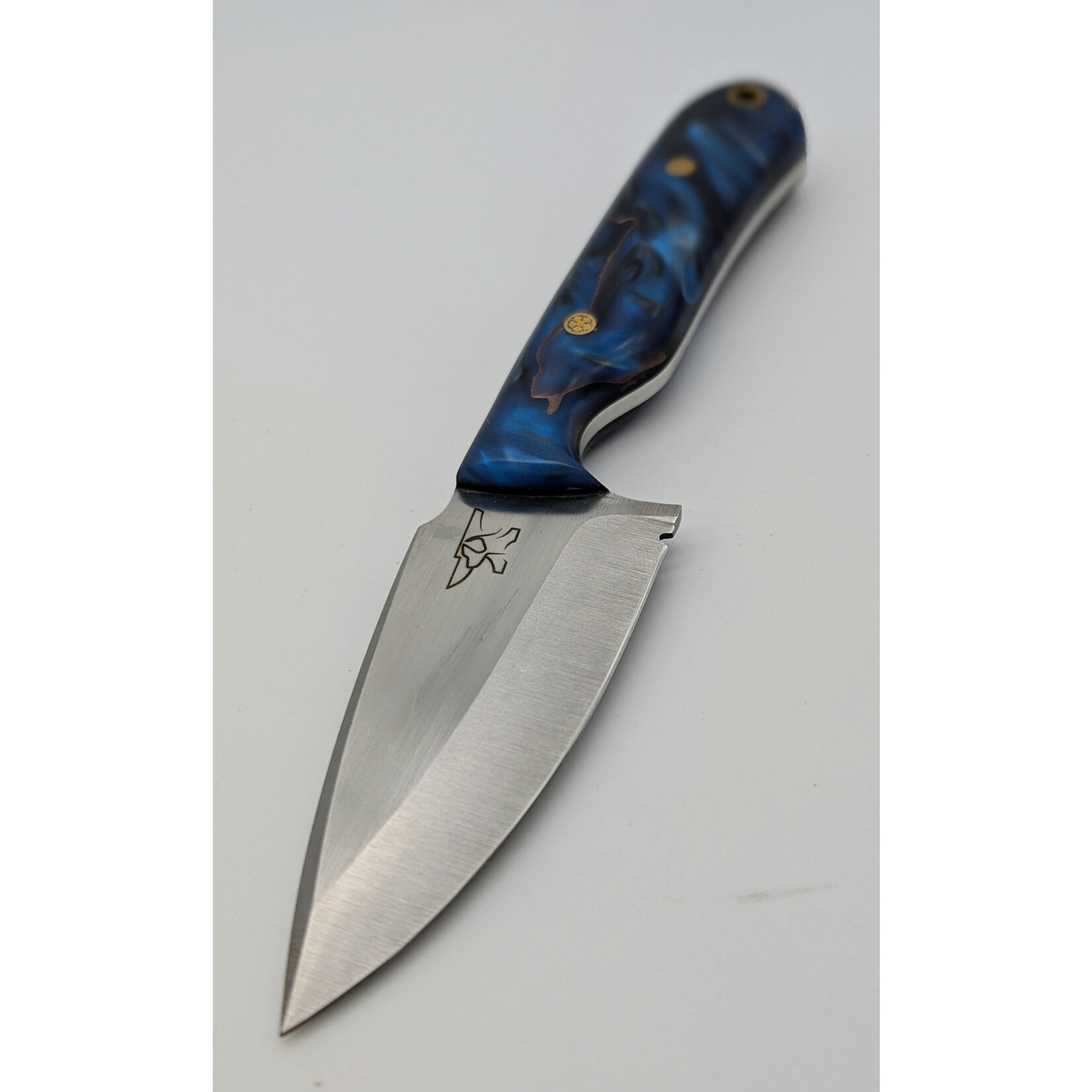 Cur Custom Blades Cur Custom CC331 AEBL Stainless & Copper Infused Blue Resin Shrike