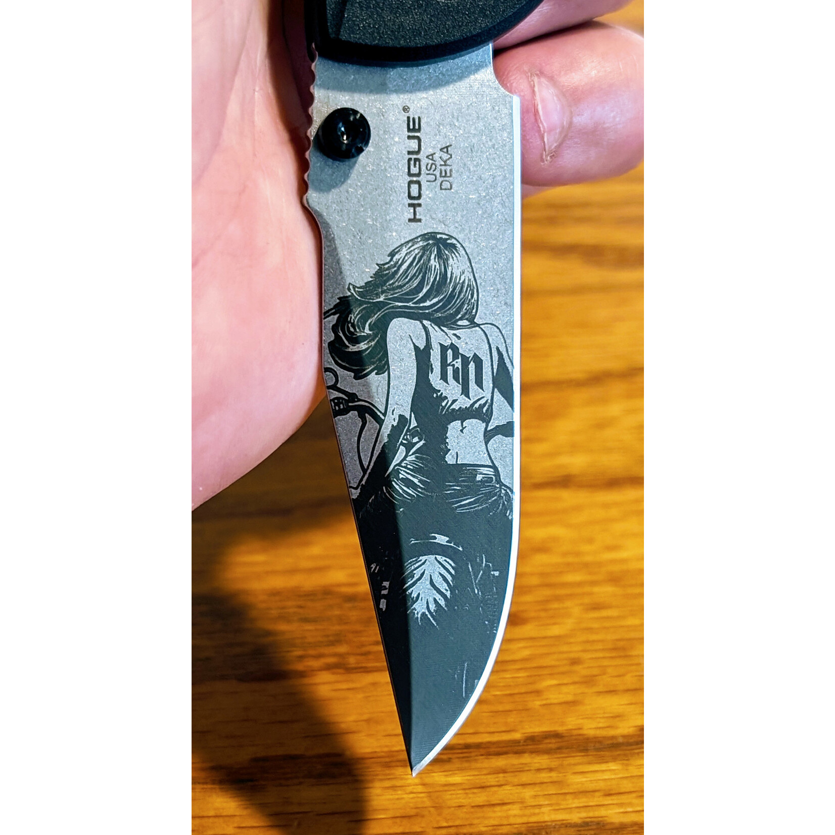 Hogue MagnaCut & Polymer Ravens Nest "Flockless" Edition Deka