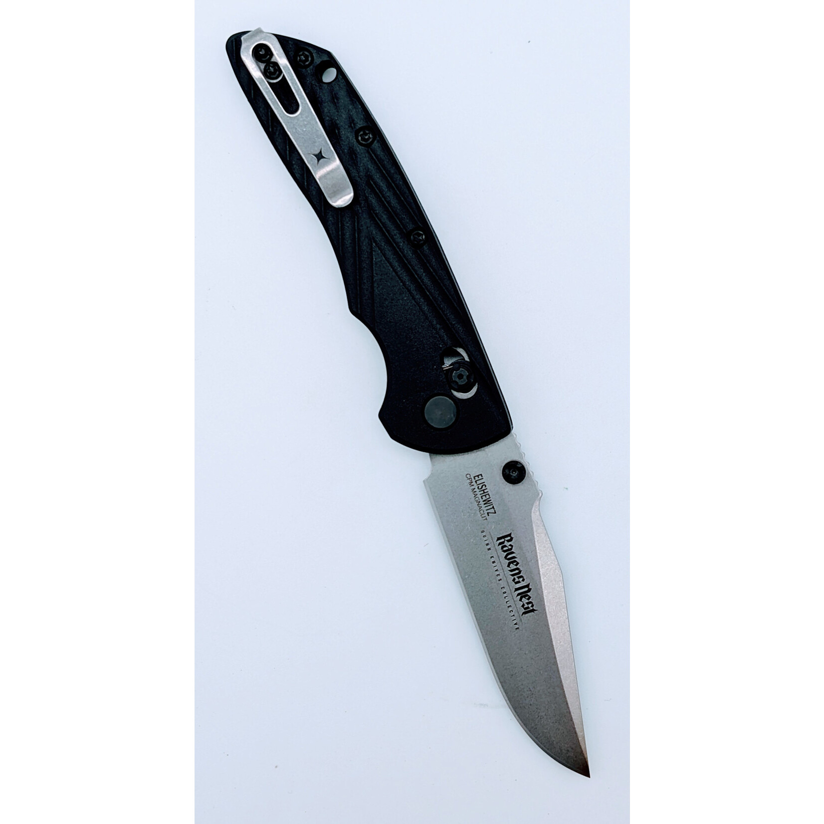 Hogue MagnaCut & Polymer Ravens Nest "Flockless" Edition Deka