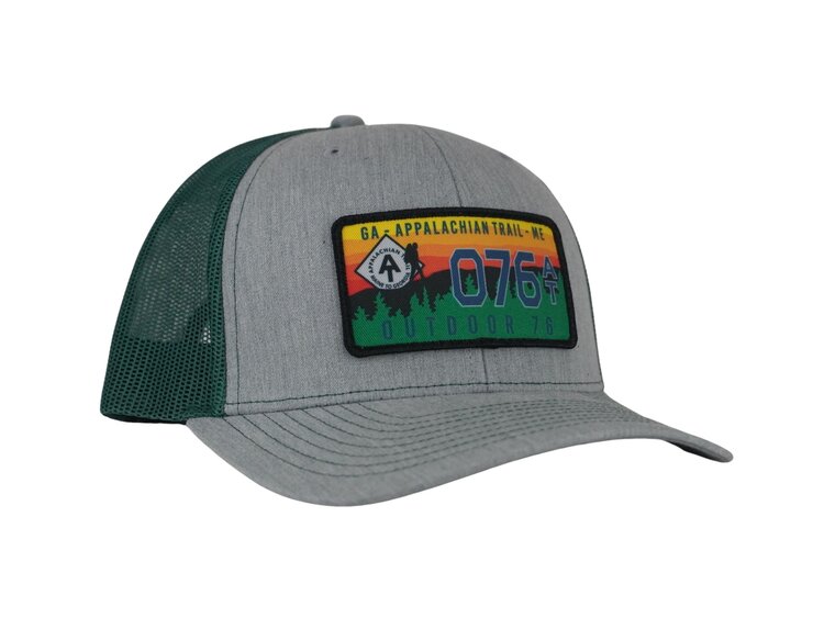 O76 License Plate Trucker - 112