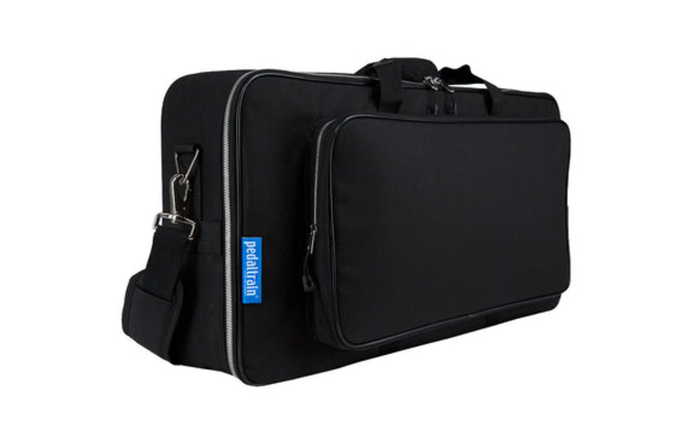 Pedaltrain Classic 2 with soft case