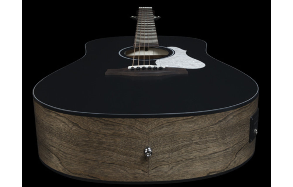 Seagull S6 classic Black A/E Slope Shoulder