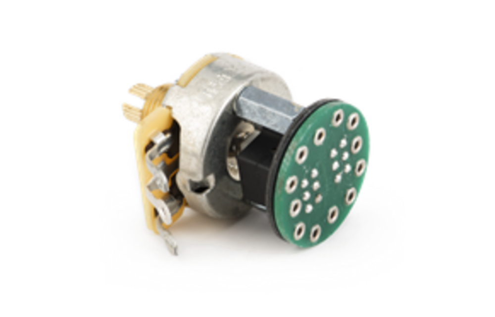 Fender - S-1™ 250K Switch/Pot for Strat