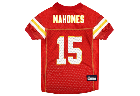 Patrick Mahomes Jersey, first piece of clothing I've made after losing my  Group, Hounds Clothes, back in 2020. : r/roblox