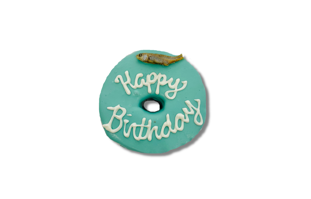Lucky Dog Grain Free Chicken Birthday Cake