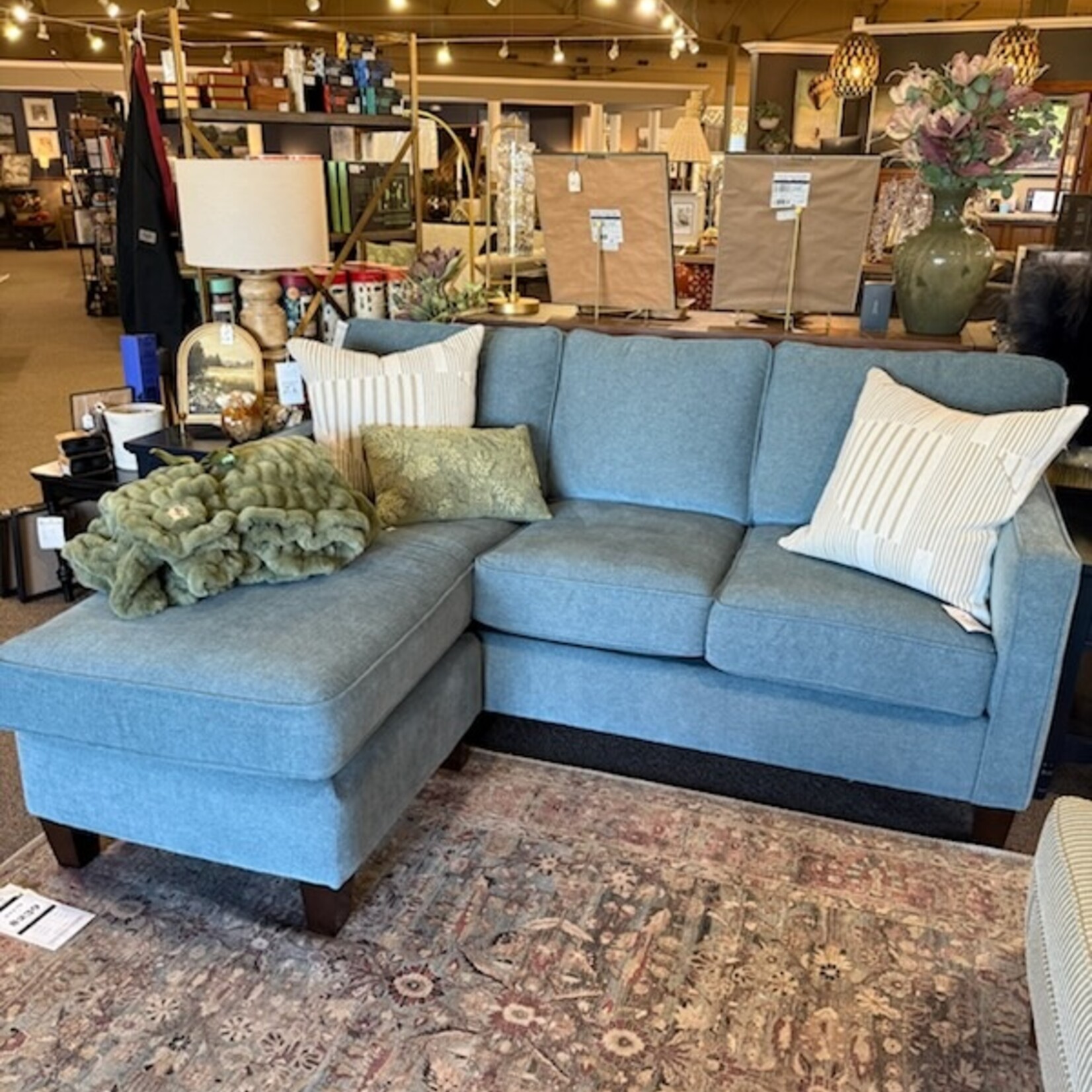 Craftmaster Sofa Chaise in Kieron 22